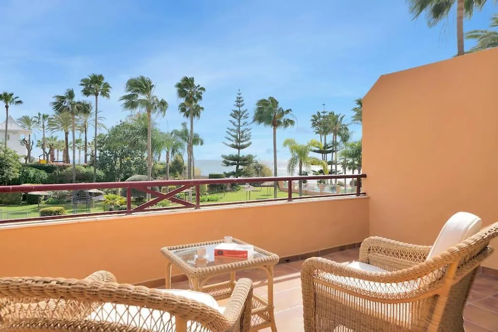 Lujoso Adosado Frente Al Mar Con Piscina Y Jardin - Riviera Andaluza 3 Villa Estepona