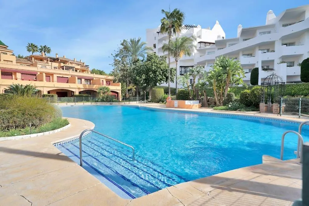 Lujoso Adosado Frente Al Mar Con Piscina Y Jardin - Riviera Andaluza 3 Villa Estepona 0*,  Spain