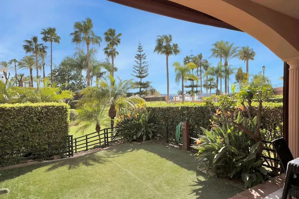Lujoso Adosado Frente Al Mar Con Piscina Y Jardin - Riviera Andaluza 3 Villa Estepona